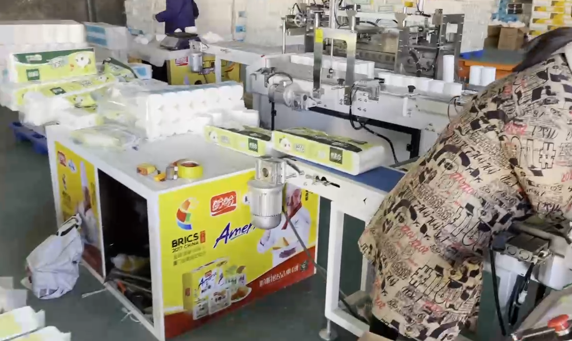 開一個小型衛(wèi)生紙加工廠需要多大面積的廠房和哪些設(shè)備？